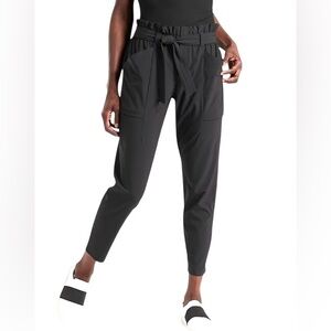 ATHLETA The Skyline Pants high rise paper bag waist lightweight ankle size 8